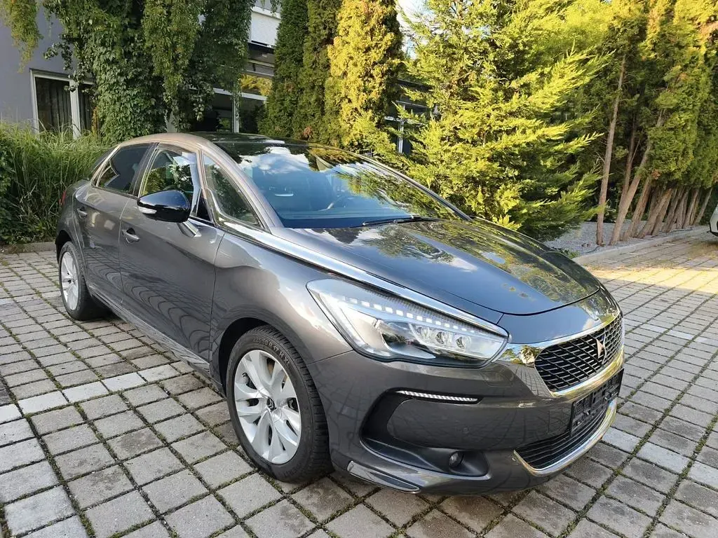 Gebraucht DS Automobiles DS5 Business Class 179 PS (131 kW) 2017 Grau Kleinwagen