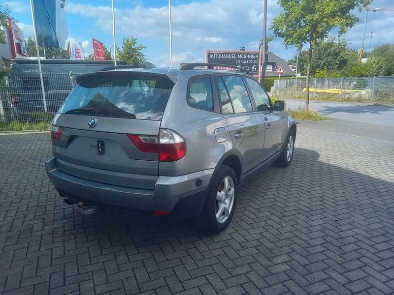 Gebraucht BMW X3 150 PS (110 kW) 2007 Grau SUV