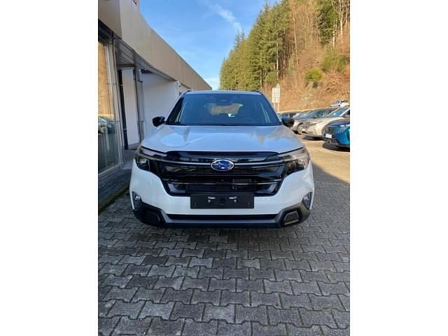 Neu Subaru Forester Platinum 136 PS (100 kW) 2025 Weiss SUV