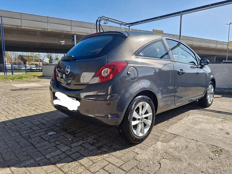 Gebraucht Opel Corsa Energy 69 PS (50 kW) 2014 Grau Kleinwagen