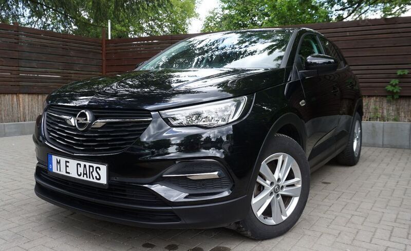 Diamant schwarz/karbon schwarz Gebraucht 2021 Opel Grandland X SUV | 17.900 € (Superpreis) - Bild 1/4