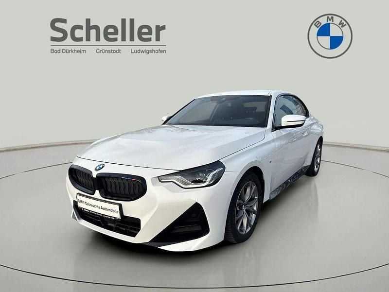 Gebraucht BMW 220 Performance 184 PS (135 kW) 2022 Weiß Coupé