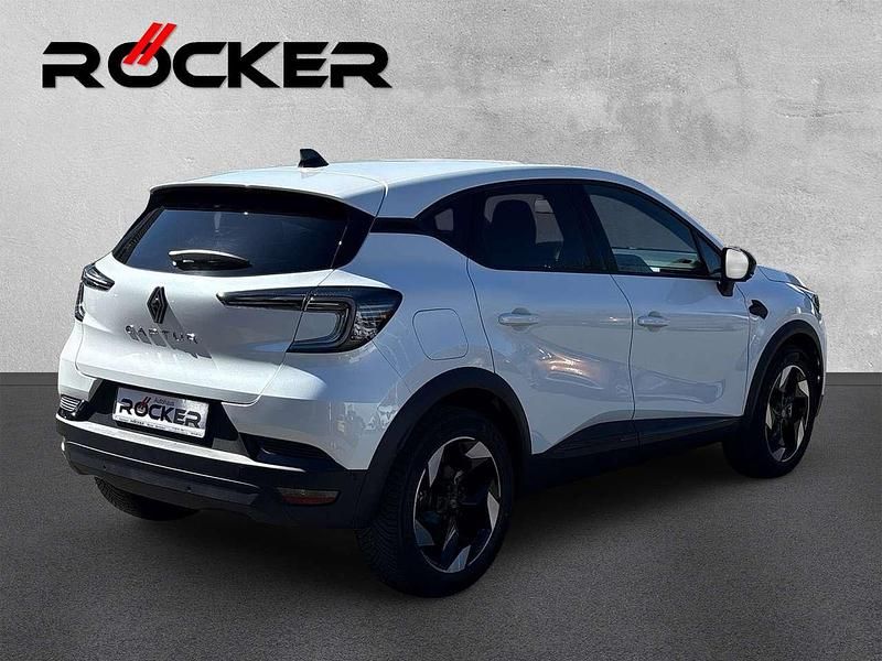 Neu Renault Captur Techno 140 PS (102 kW) 2025 Perlmuttweiß SUV