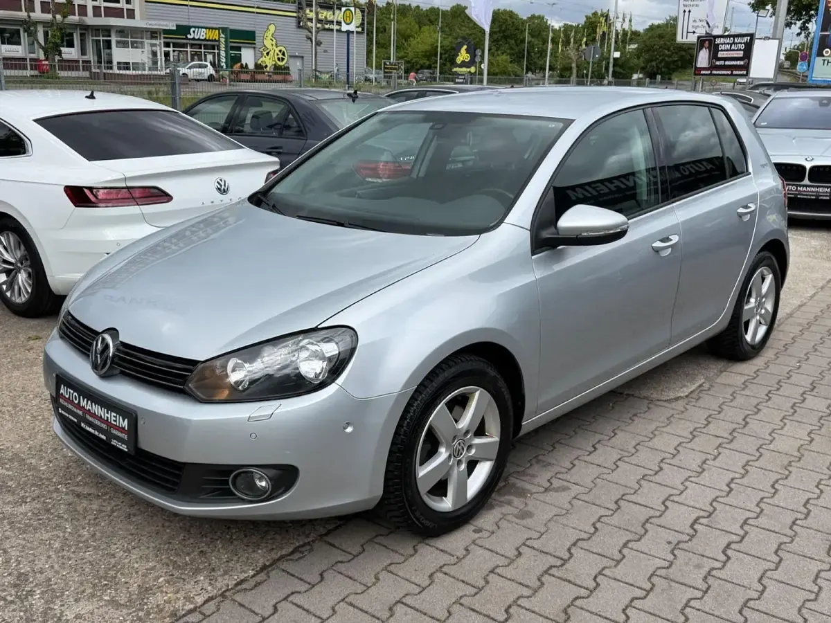 Gebraucht VW Golf VI Team 86 PS (63 kW) 2011 Silber Kleinwagen
