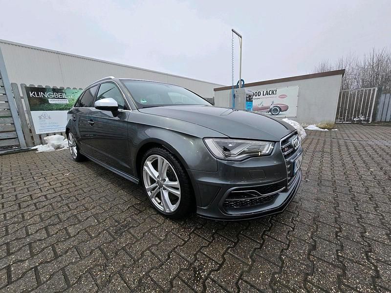 Gebraucht Audi S3 Sportback 300 PS (220 kW) 2016 Grau Kleinwagen