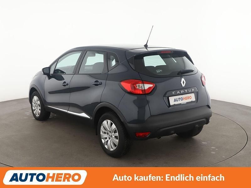 Gebraucht Renault Captur Experience 118 PS (86 kW) 2016 Blau SUV