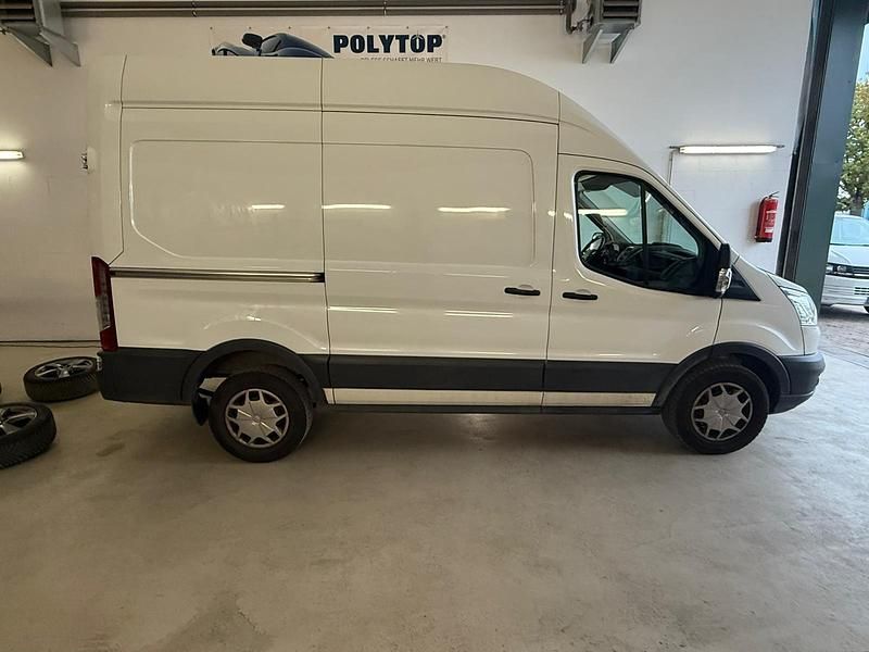 Second-hand Ford Transit 170 CP (125 kW) 2018 Alb Van