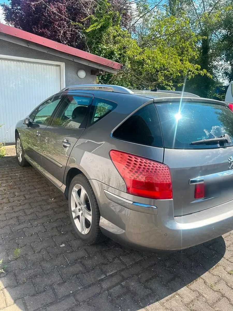 Gebraucht Peugeot 407 140 PS (102 kW) 2008 Grau Kombi