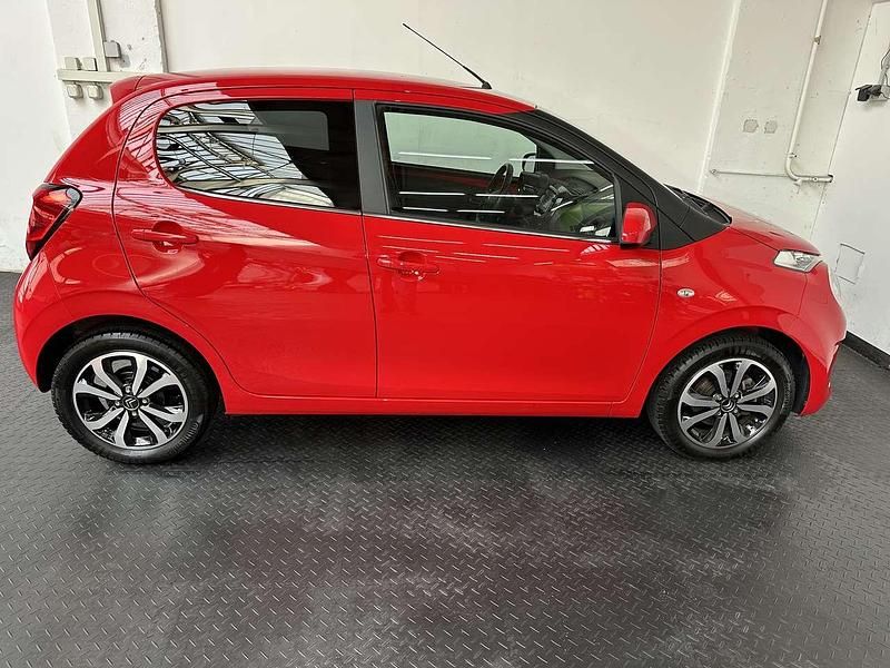 Gebraucht Citroën C1 Shine 72 PS (52 kW) 2021 Rot Kleinwagen