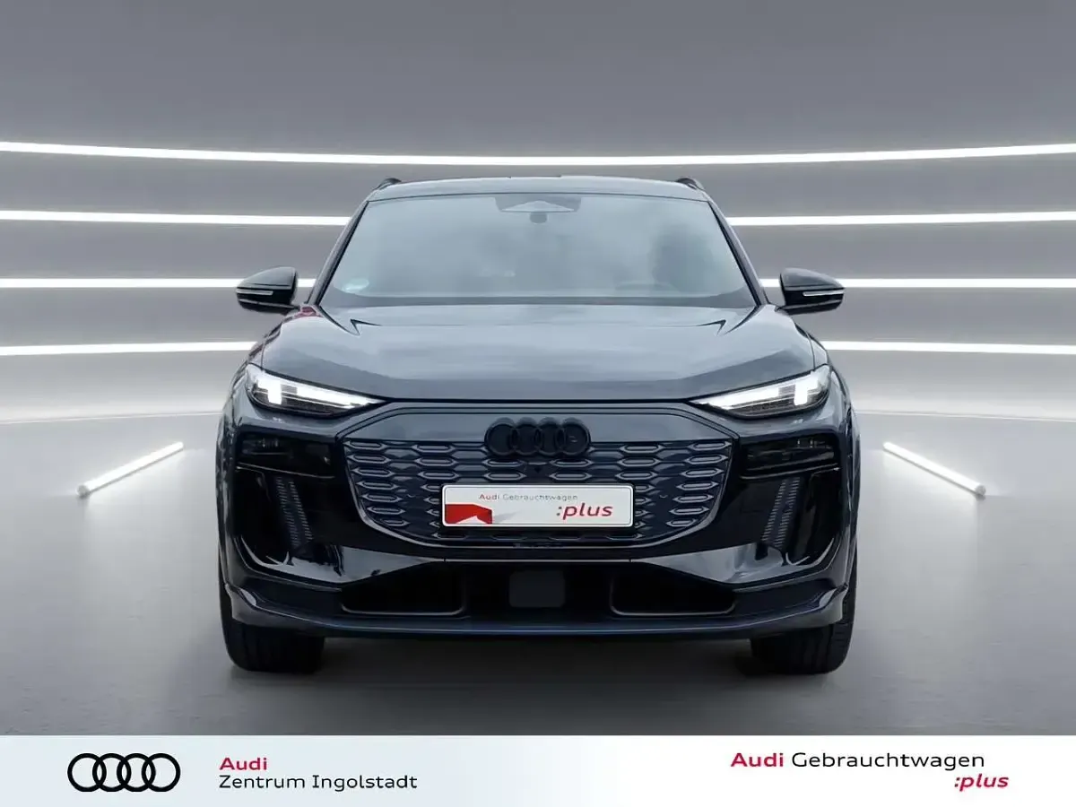 Gebraucht Audi Q6 e-tron S-Line 284 kW (387 PS) 2024 Magnetgrau SUV