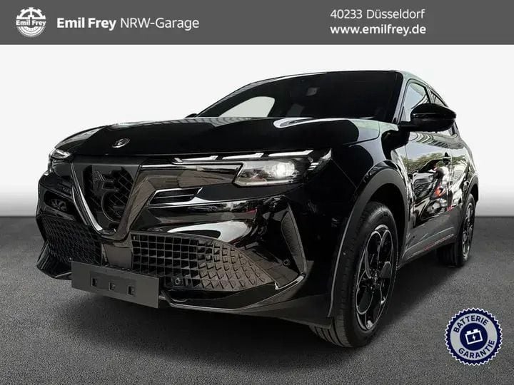 Rot Gebraucht 2024 Alfa Romeo Junior Edizione Speciale SUV | 39.980 € (Fairer Preis) - Bild 1/3