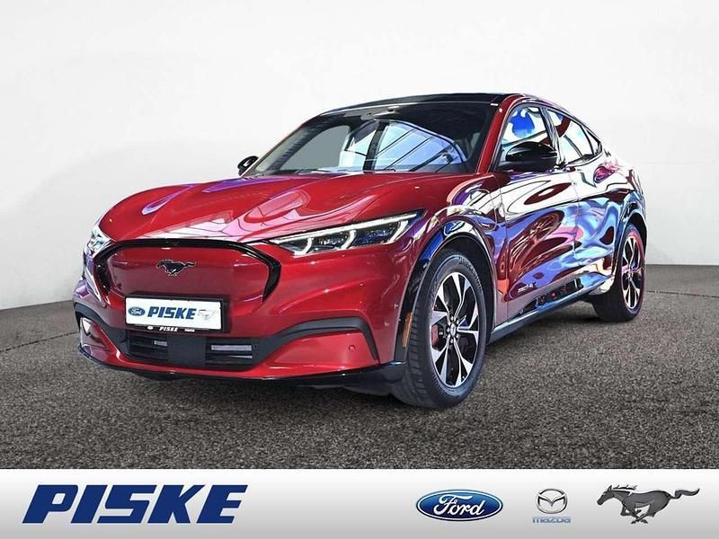 Rot Neu 2025 Ford Mustang Mach-E Extended Range SUV | 58.500 € (Etwas zu teuer) - Bild 1/4