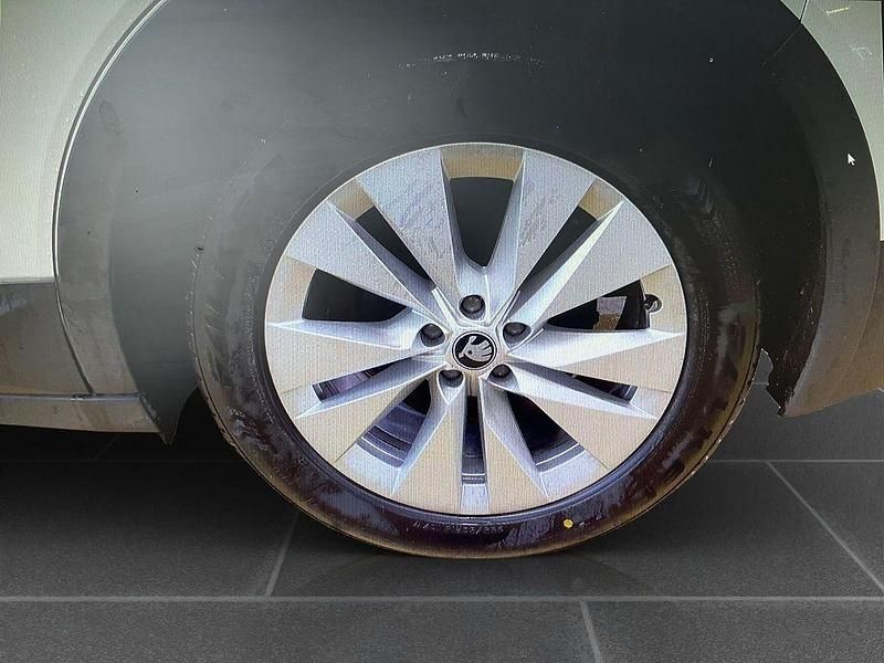 Gebraucht Skoda Elroq Clever 210 kW (286 PS) 2025 Moonweiß perleffekt SUV