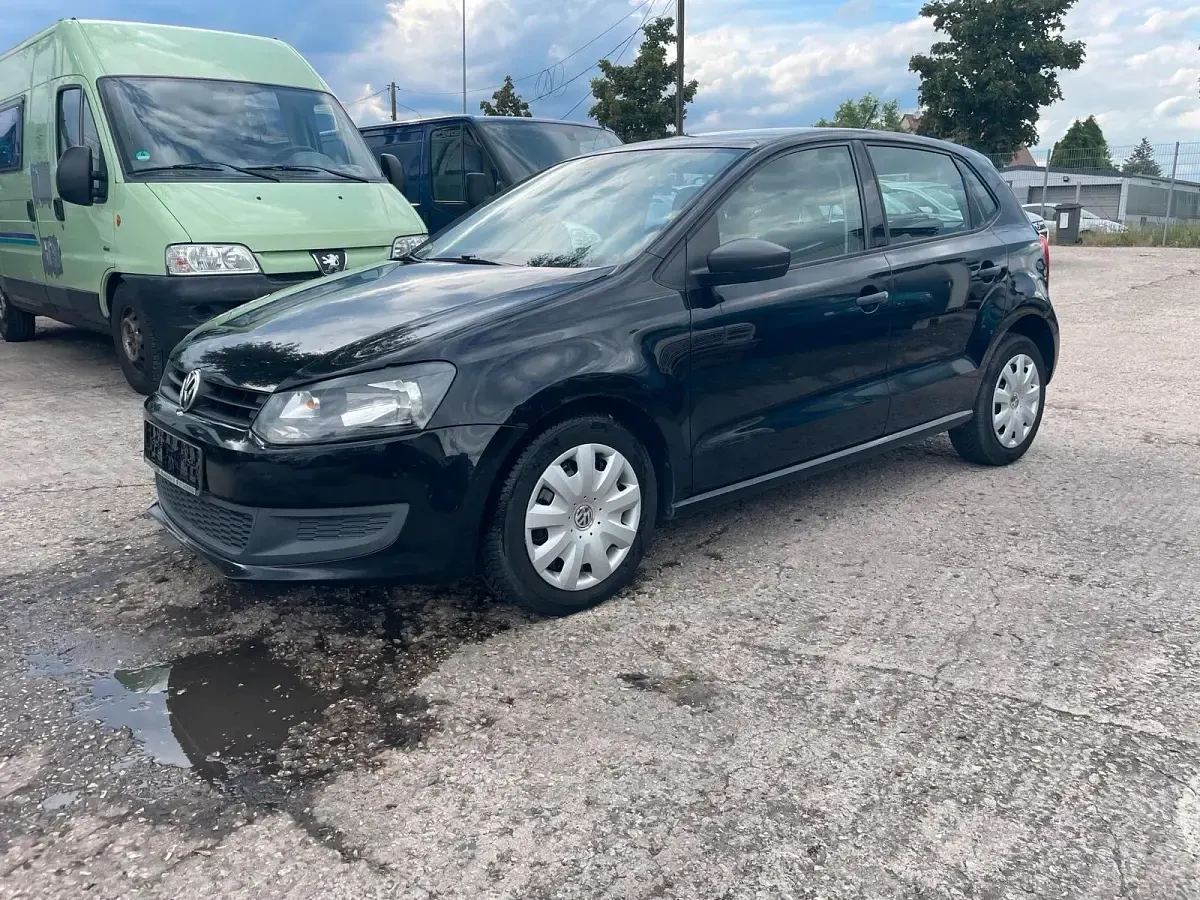 Gebraucht VW Polo 75 PS (55 kW) 2010 Schwarz Kleinwagen