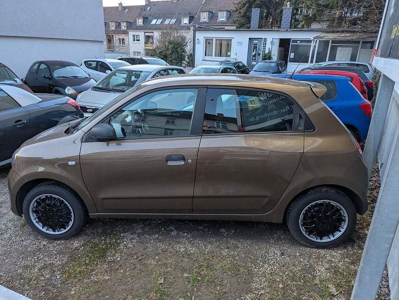 Gebraucht Renault Twingo Life 71 PS (52 kW) 2016 Braun Kleinwagen