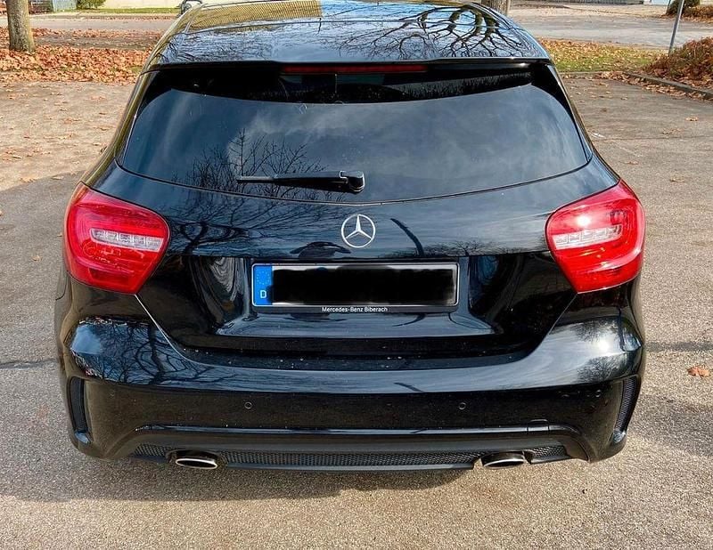 Gebraucht Mercedes A200 AMG line 156 PS (114 kW) 2013 Schwarz Limousine