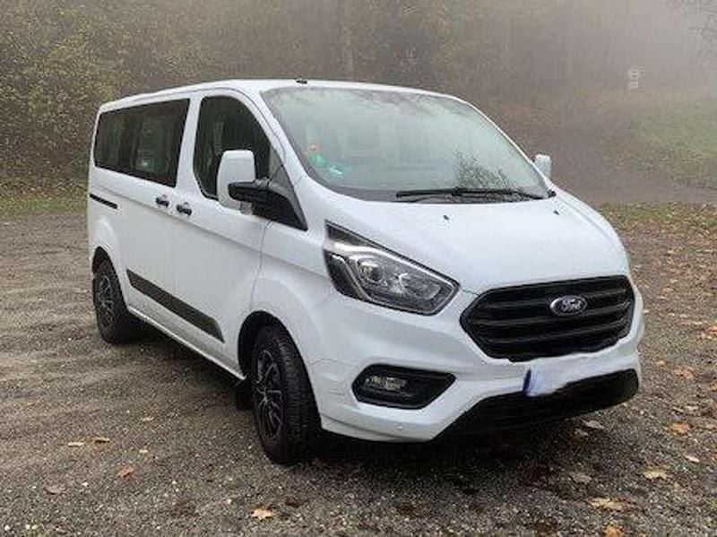 Weiß Gebraucht 2019 Ford Transit Custom Trend Kombi | 21.150 € (Guter Preis) - Bild 1/4