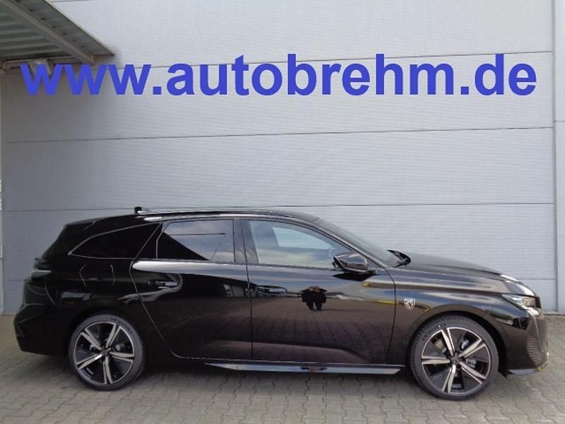 Perla nera schwarz metallic Gebraucht 2025 Peugeot 308 GT Kombi | 36.990 € - Bild 1/1