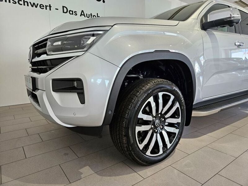 Gebraucht VW Amarok Aventura 241 PS (177 kW) 2023 Grau Pickup