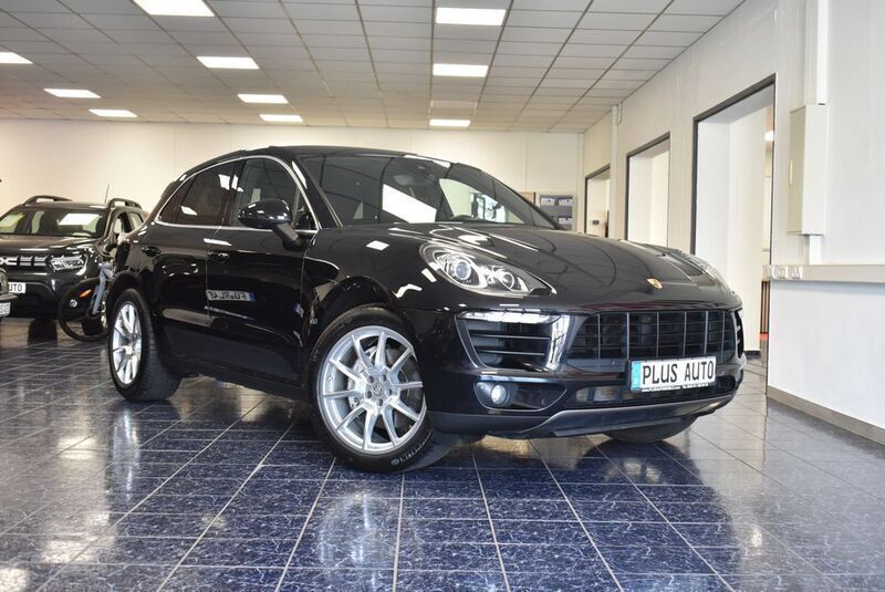 Tiefschwarz Gebraucht 2014 Porsche Macan S SUV | 35.870 € (Fairer Preis) - Bild 1/4