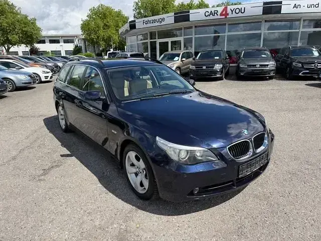 Gebraucht BMW 535 Sport Line 272 PS (200 kW) 2005 Blau Kombi