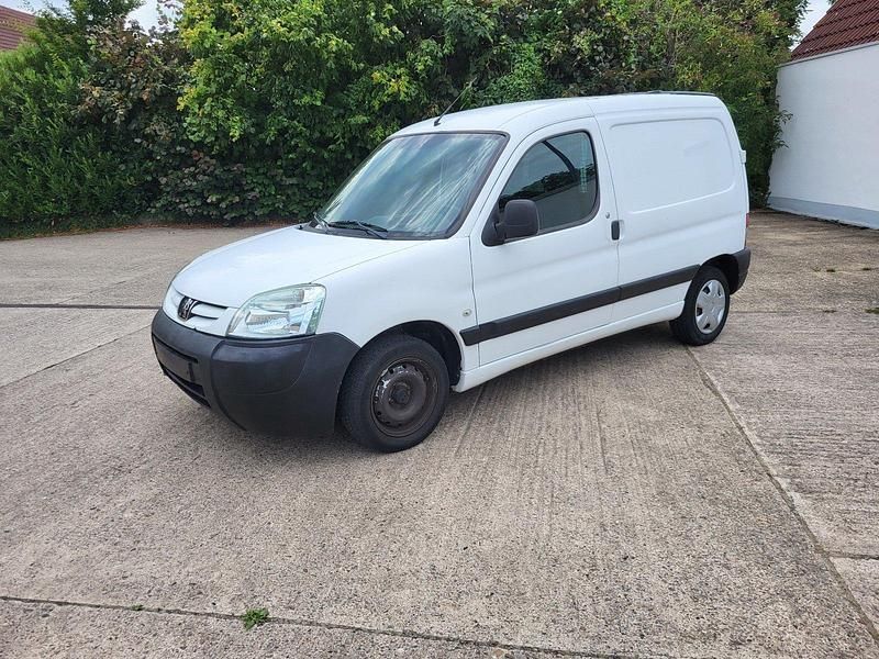 Weiß Gebraucht 2006 Peugeot Partner Van / Kleinbus | 2.300 € (Guter Preis) - Bild 1/4