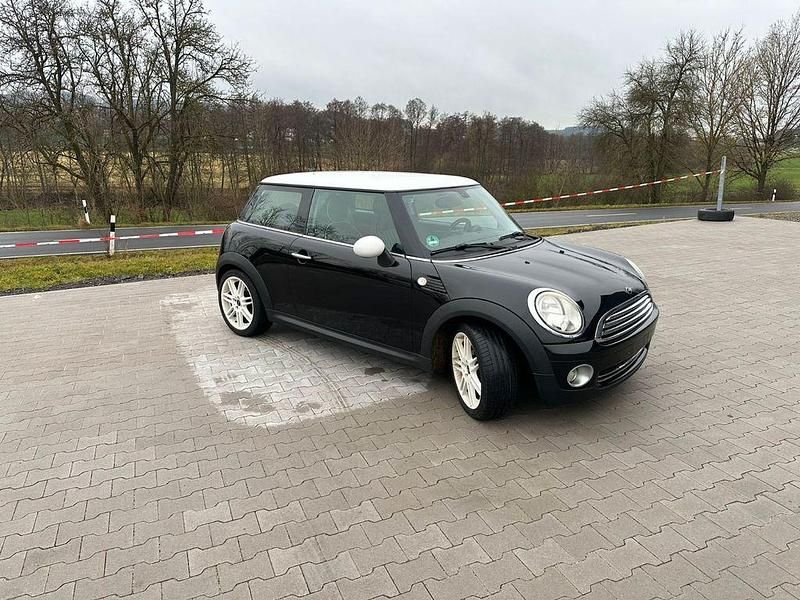 Gebraucht Mini Cooper 122 PS (89 kW) 2010 Schwarz Kleinwagen