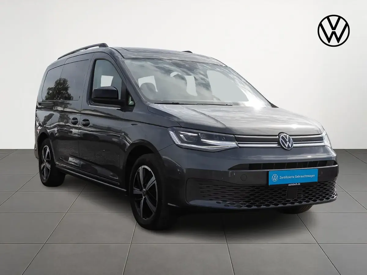 Gebraucht VW Caddy Maxi Life 122 PS (89 kW) 2024 Indiumgrau metallic Van / Kleinbus