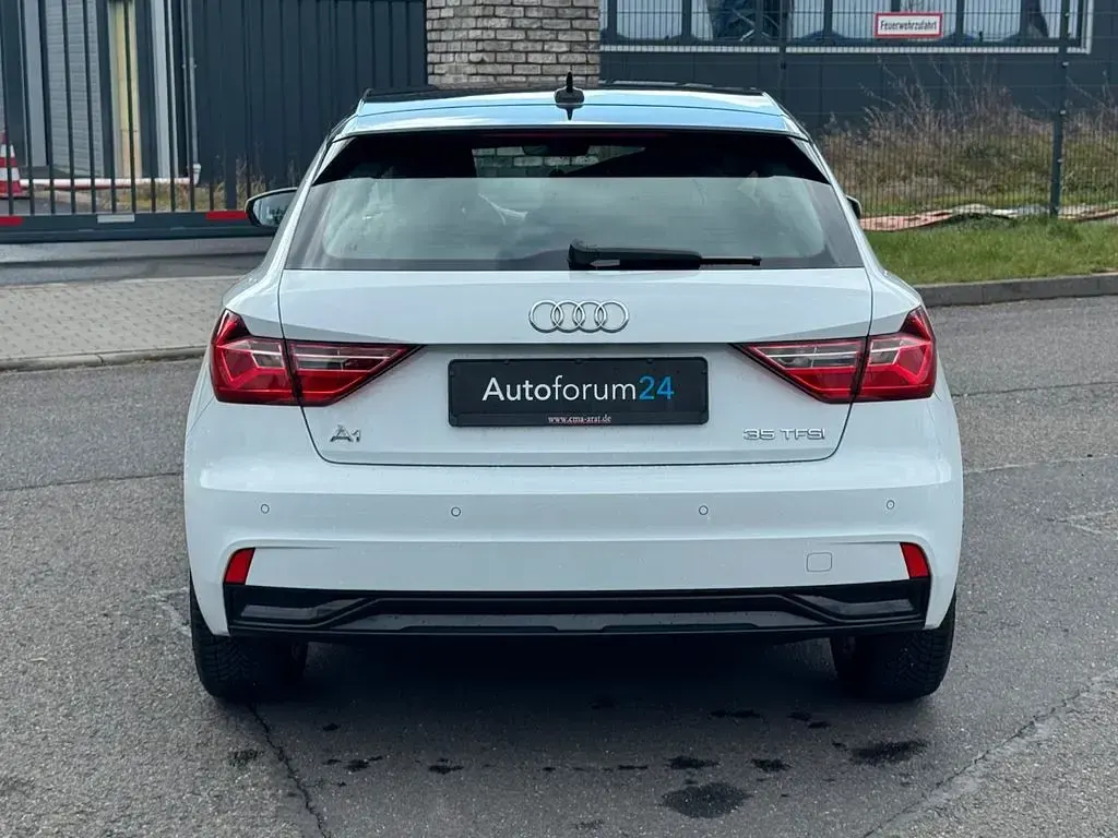 Gebraucht Audi A1 Sportback Advanced 150 PS (110 kW) 2020 Weiß Kleinwagen