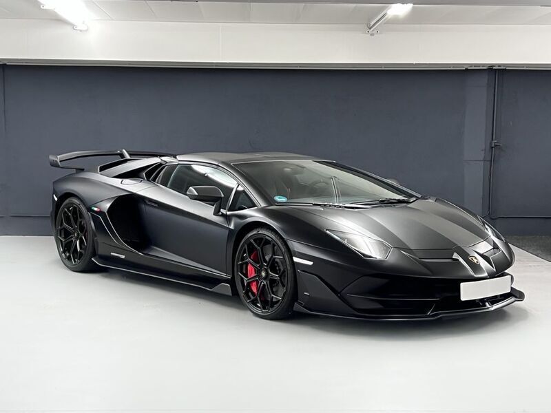 Schwarz Gebraucht 2021 Lamborghini Aventador Cabrio | 619.000 € - Bild 1/4