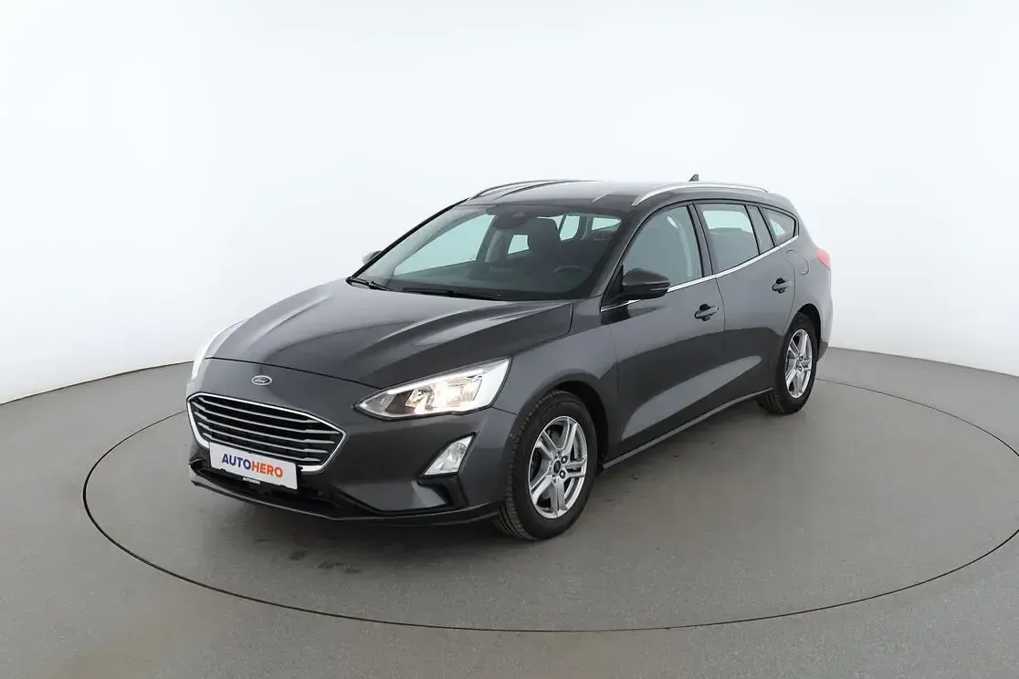 Gebraucht Ford Focus Cool & Connect 125 PS (91 kW) 2019 Kombi