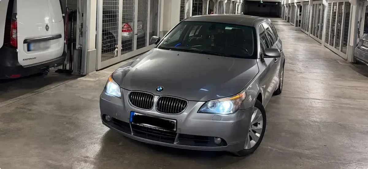 Gebraucht BMW 525 218 PS (160 kW) 2006 Grau Kombi