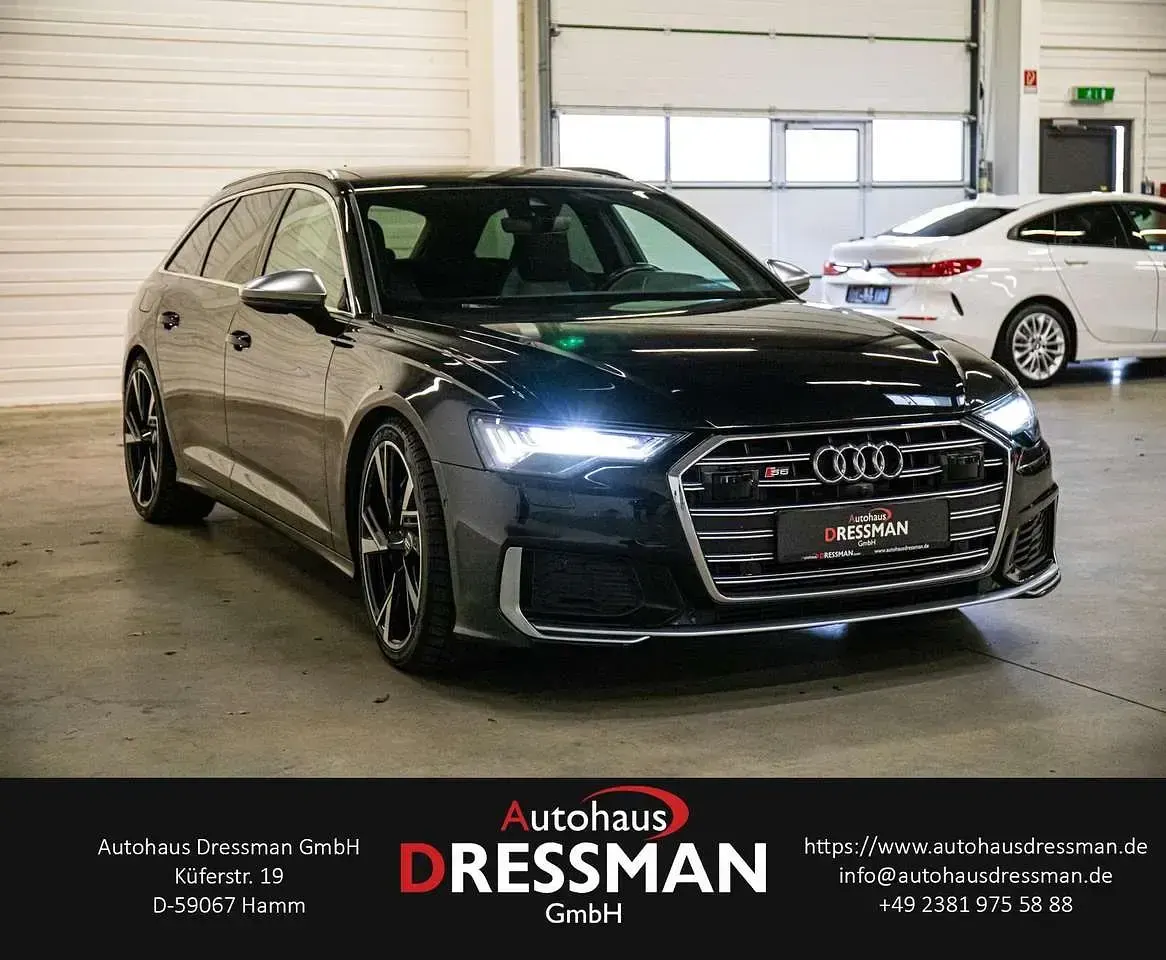 Gebraucht Audi S6 Ambiente 349 PS (256 kW) 2019 Mythosschwarz metallic Kombi