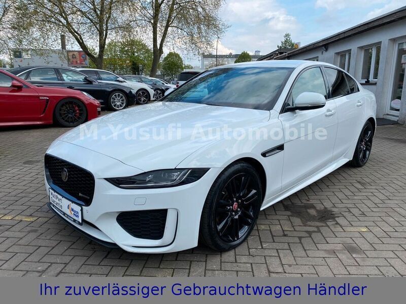 Weiß Gebraucht 2020 Jaguar XE R-Dynamic Limousine | 21.990 € (Guter Preis) - Bild 1/4