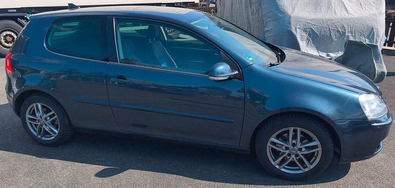 Gebraucht VW Golf V Edition 80 PS (58 kW) 2007 Blau Limousine