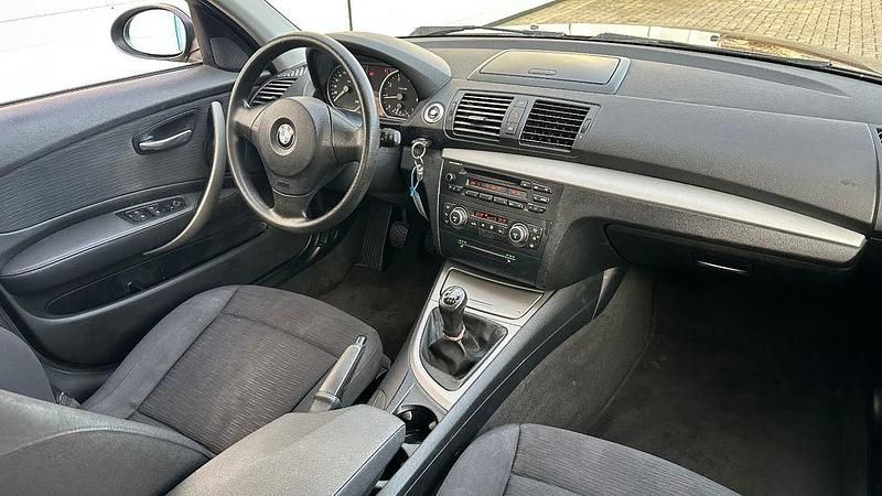 Gebraucht BMW 116 Advantage 116 PS (85 kW) 2007 Grau Kleinwagen