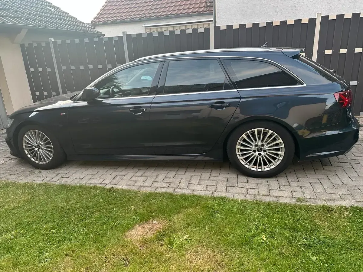 Gebraucht Audi A6 Comfort 190 PS (139 kW) 2017 Schwarz Kombi