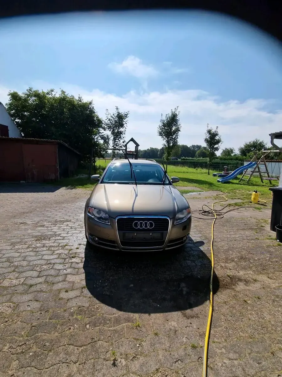 Gebraucht Audi A4 140 PS (102 kW) 2005 Andere farben Kombi