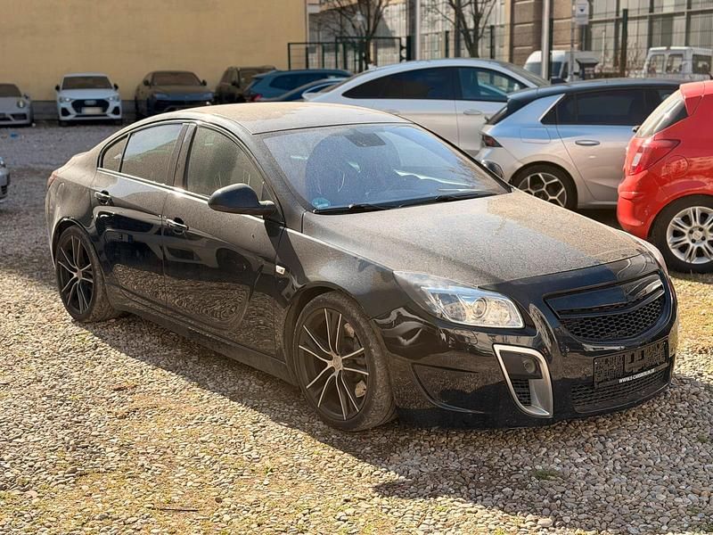 Gebraucht Opel Insignia OPC 325 PS (239 kW) 2011 Schwarz Limousine