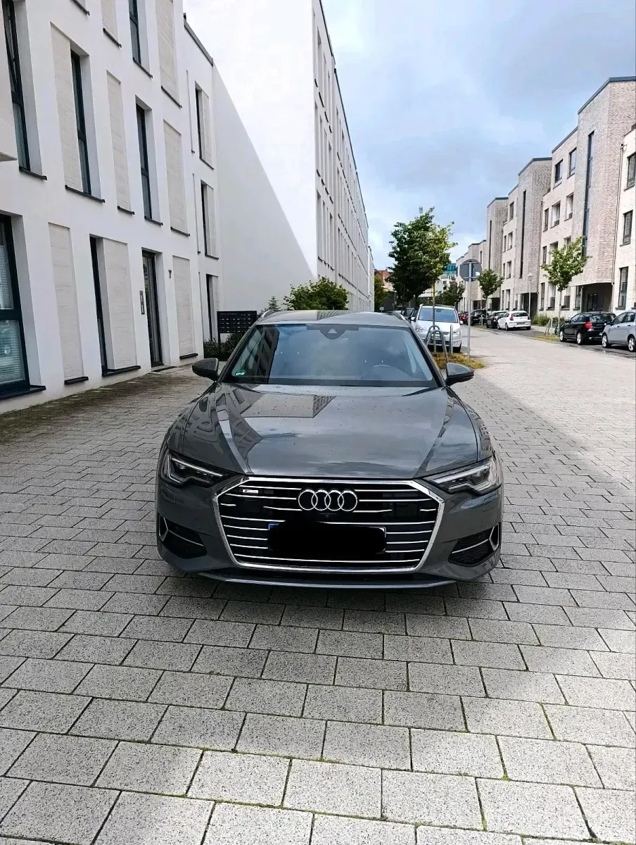 Gebraucht Audi A6 S-Line 204 PS (150 kW) 2022 Grau Kombi