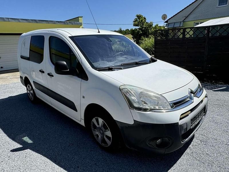 Gebraucht Citroën Berlingo 90 PS (66 kW) 2012 Lack weiss banquise Van / Kleinbus
