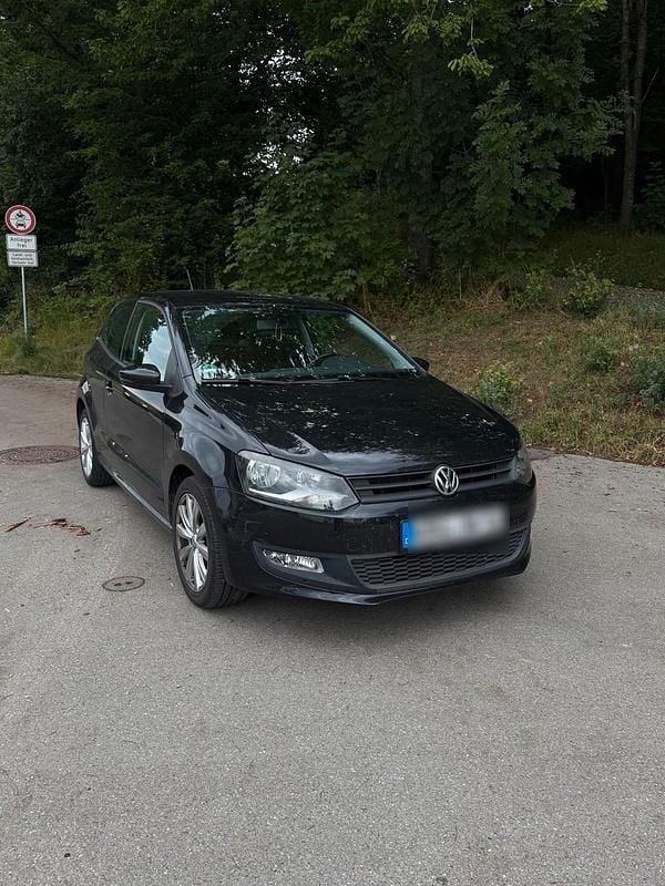 Schwarz Gebraucht 2010 VW Polo Team Kleinwagen | 5.999 € (Etwas zu teuer) - Bild 1/4