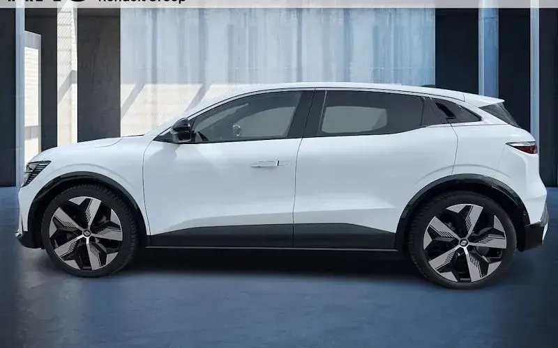 Occasion Renault Megane E-Tech Techno 96 kW (131 ch) 2023 Blanc Berline