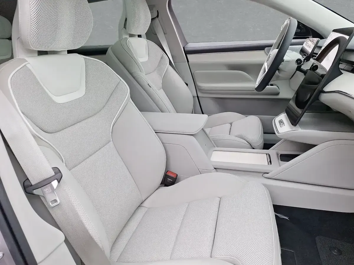 Gebraucht Volvo ES90 Ultra 244 kW (333 PS) 2026 Andere Limousine