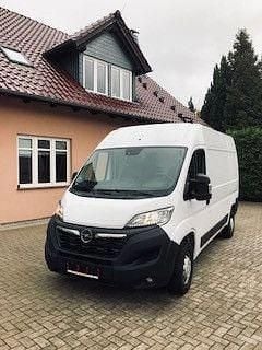 Weiß Gebraucht 2023 Opel Movano Edition Van | 20.900 € (Superpreis) - Bild 1/4