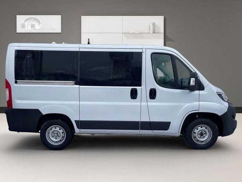 Gebraucht Fiat Ducato 140 PS (102 kW) 2022 Grau Van
