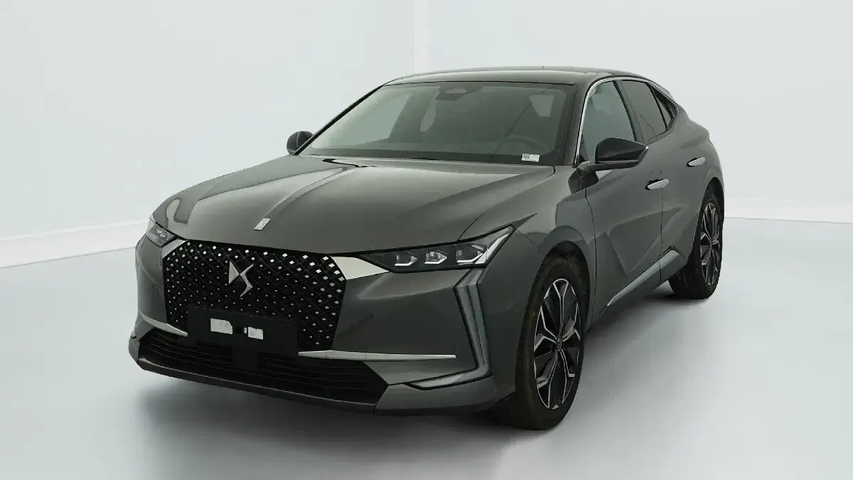 Gebraucht DS Automobiles DS4 Rivoli 131 PS (96 kW) 2024 Gris platinium  toit noir SUV