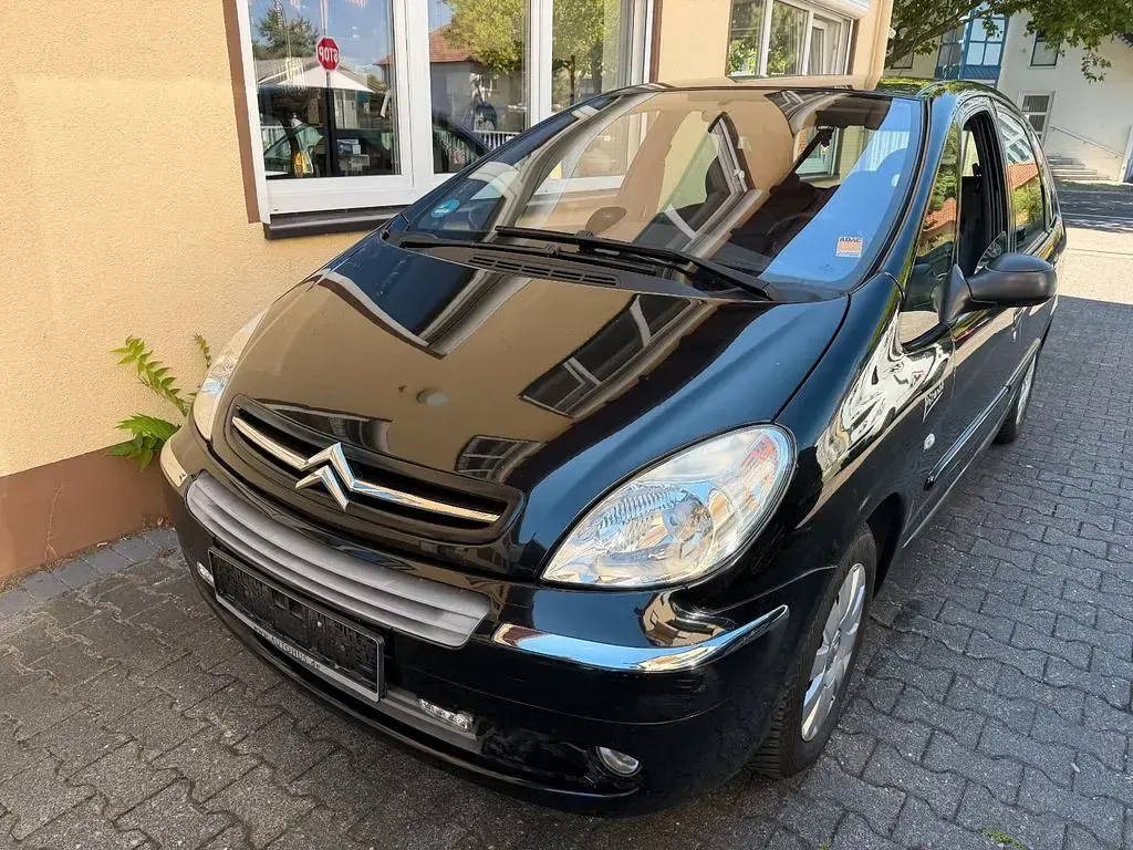 Gebraucht Citroën Xsara Picasso 109 PS (80 kW) 2009 Schwarz Van / Kleinbus