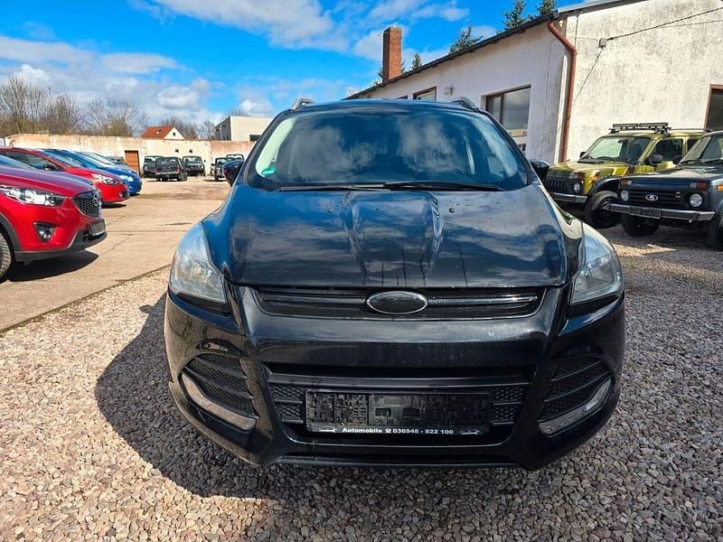 Gebraucht Ford Kuga SYNC Edition 140 PS (102 kW) 2014 Schwarz SUV