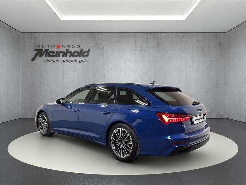 Gebraucht Audi A6 S-Line 367 PS (269 kW) 2024 Blau Kombi